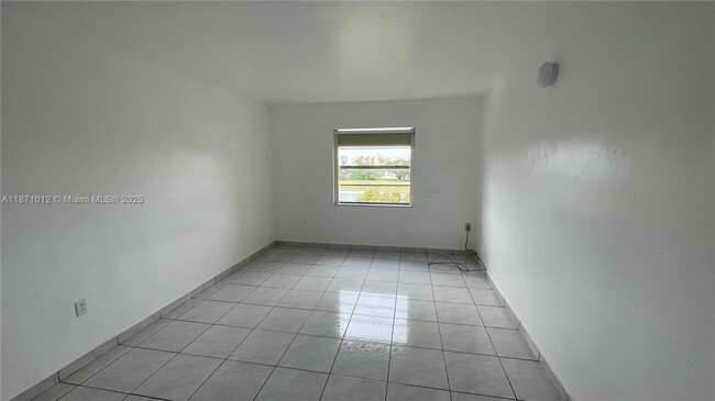 Building Photo - 9455 W Flagler St