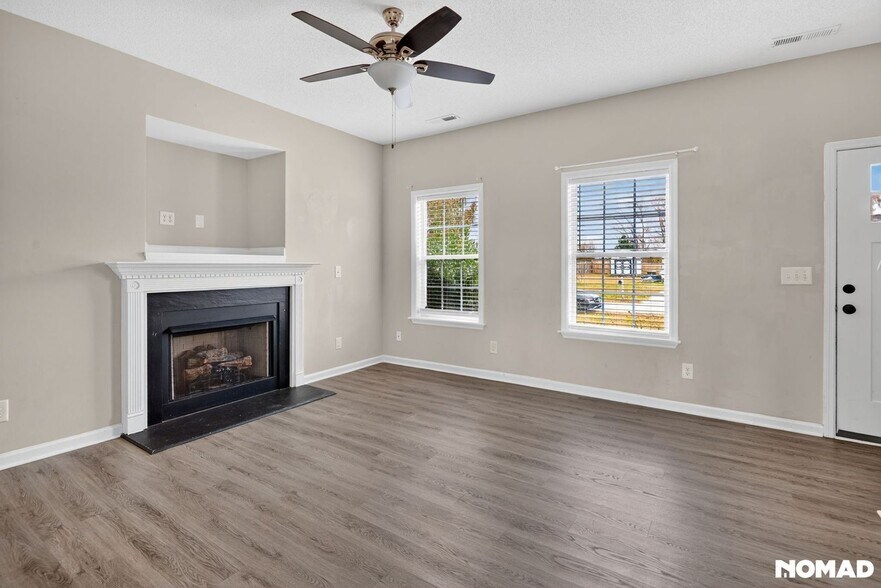 Building Photo - 123 Hardin Dr