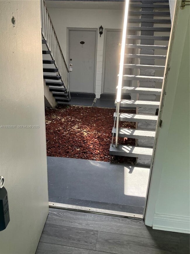 Building Photo - 7256 SW 94th Pl