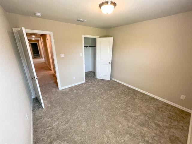 Building Photo - 7921 Chapman Cir