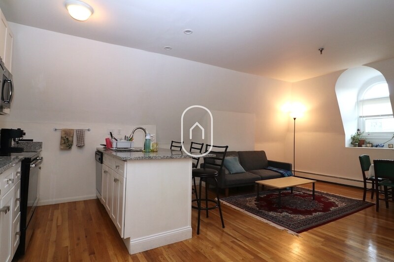 Building Photo - 177 Northampton St