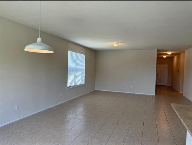 Building Photo - 921 Swan Ridge Dr
