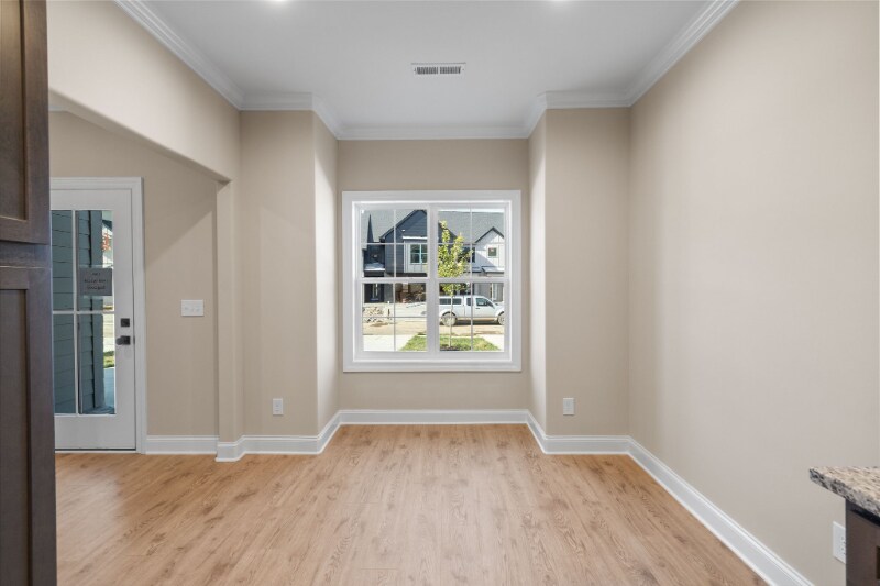 Building Photo - 1908 Gracie Bug Lp