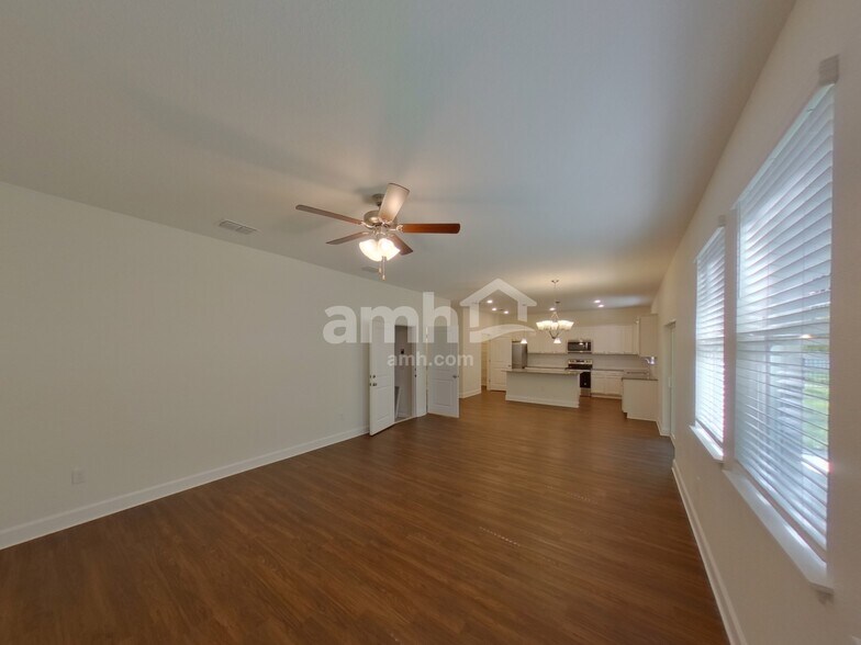 Building Photo - 3366 Bridge Haven Dr