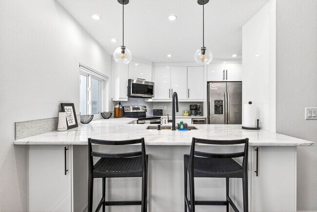 Building Photo - 14506 Clifty Ct