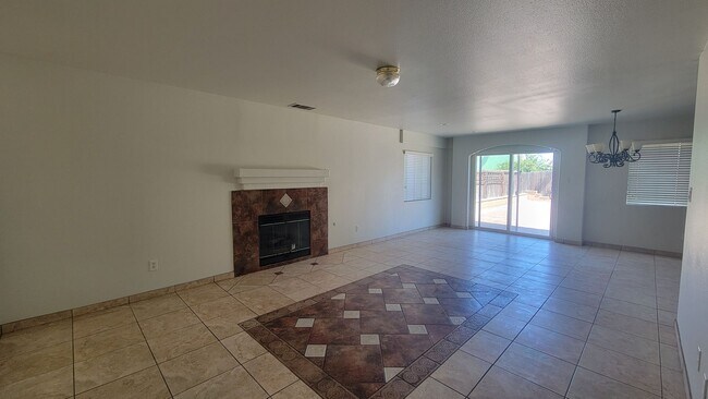 Building Photo - 4402 Sun Devils Ave