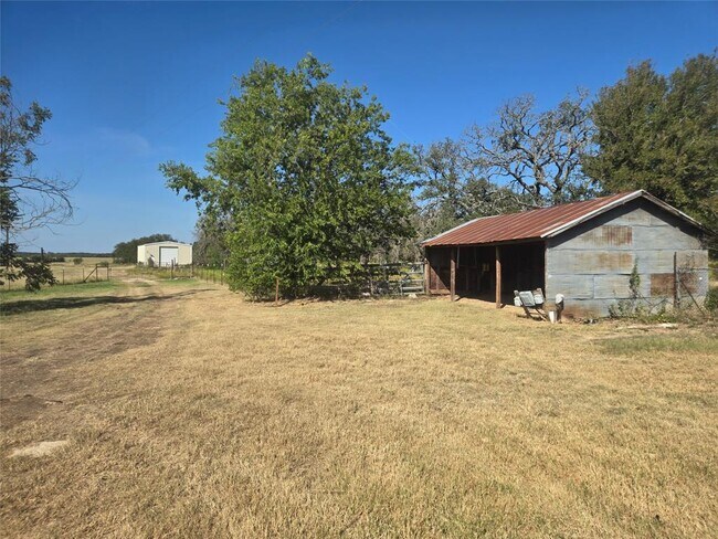 Building Photo - 1261 N Patterson Ave