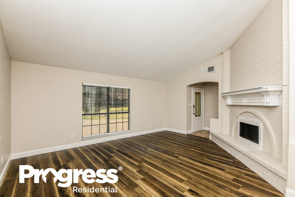 Building Photo - 6707 Greenspring Dr