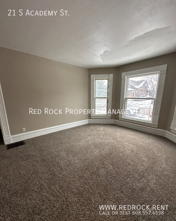 Building Photo - 21 S Academy St