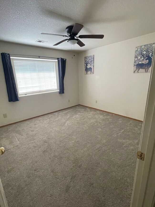 Building Photo - 10475 Gusano Way