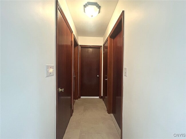 Building Photo - 810 Cosby Rd