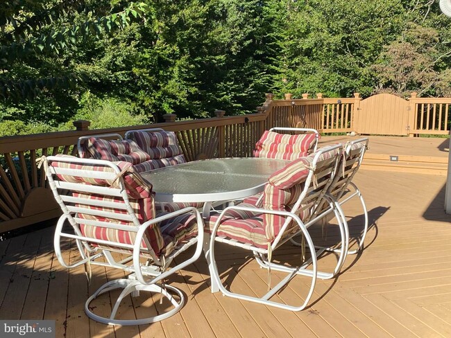 Building Photo - 6502 Sunny Hill Ct