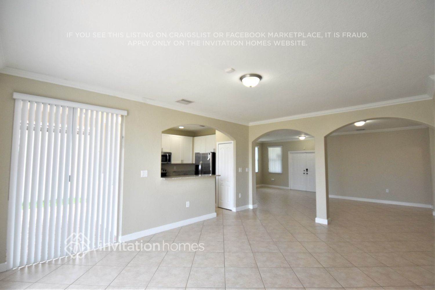 Building Photo - 1201 SW 144th Ct