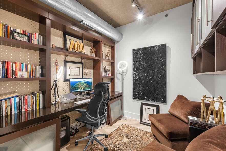 3rd Bedroom / Office - 125 E 13th St