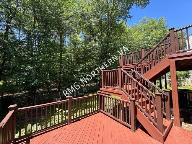 Building Photo - 3821 Jocelyn Dr