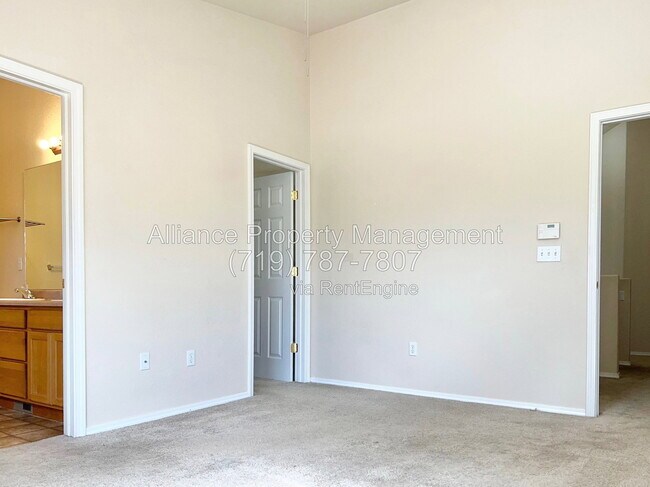 Building Photo - 3836 Packers Point