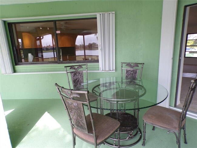 Building Photo - 2437 Greenland Ct