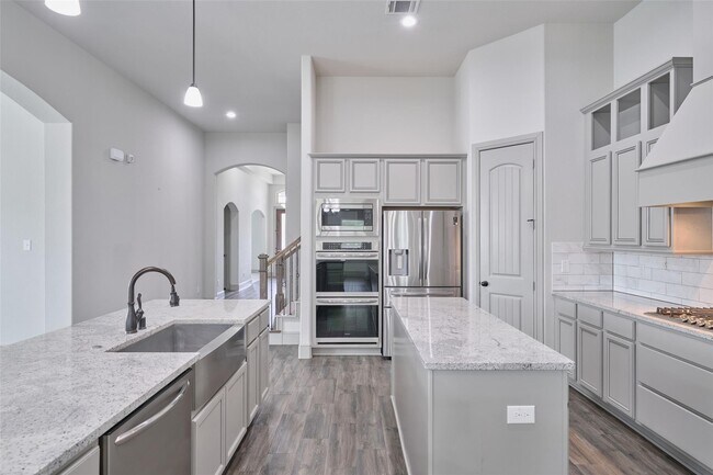 Building Photo - 22348 Misty Woods Ln
