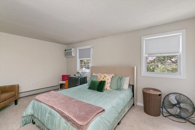 Building Photo - 114 Fieldstone Dr