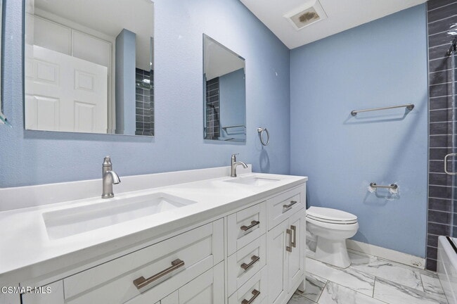 Building Photo - 30845 Catarina Dr
