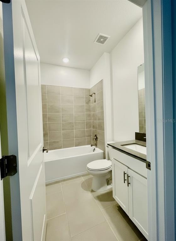 Building Photo - 4630 Wandsworth Wy