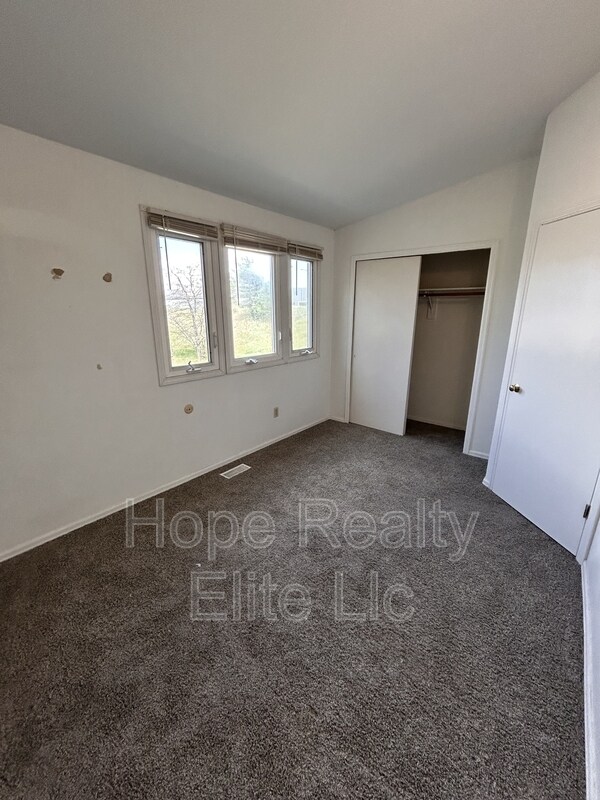 Building Photo - 954 Brant Hollow Ct