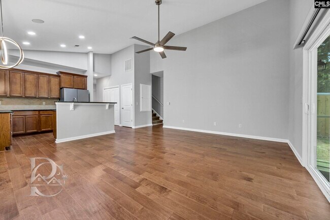 Building Photo - 157 Springhaven Dr