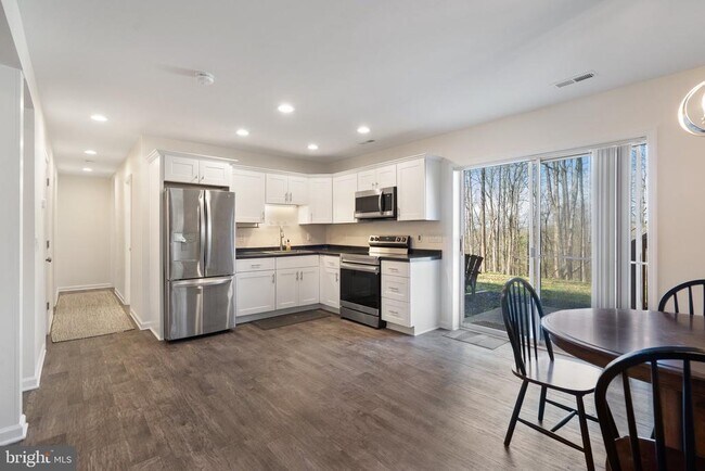 Building Photo - 7258 Baldwin Ridge Rd