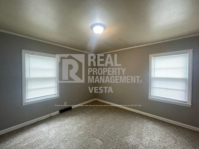 Building Photo - 2674 Pauladale Dr