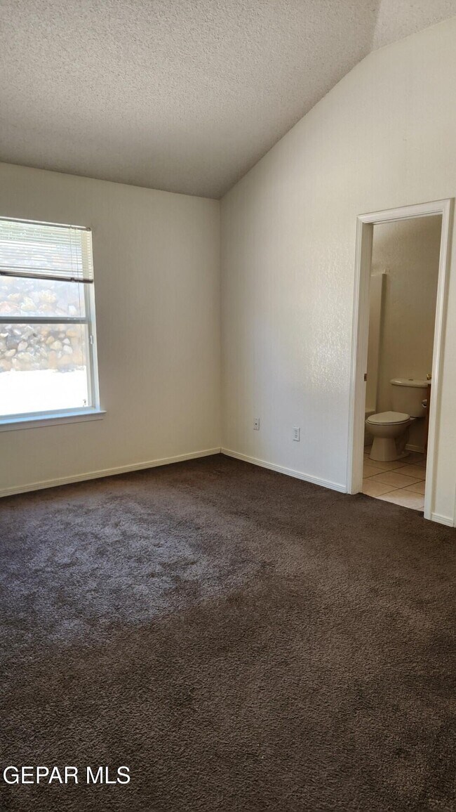 Building Photo - 12565 Tierra Norte Rd