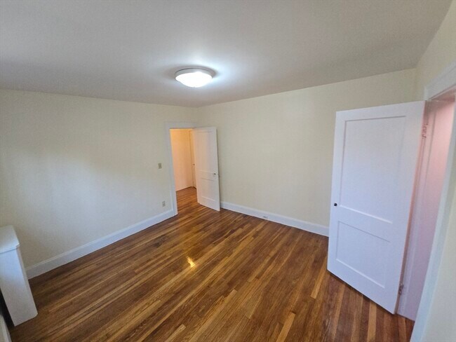 Building Photo - 58 Creeley Rd