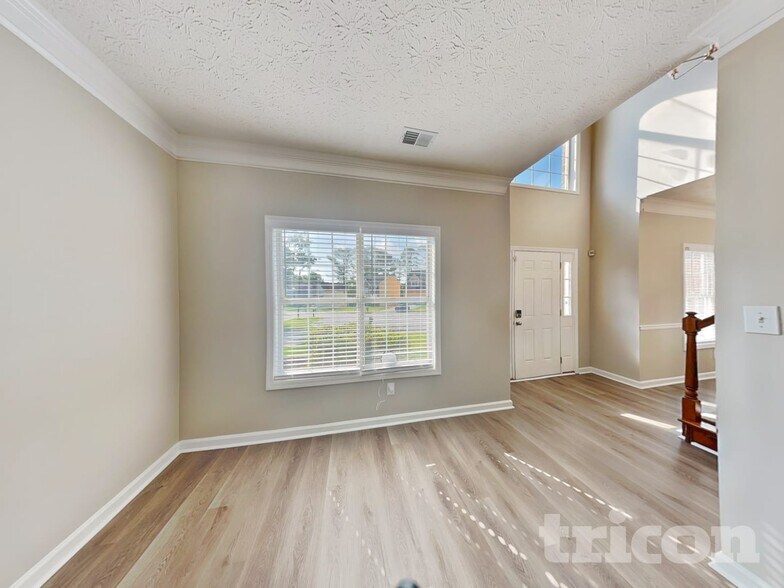 Building Photo - 1728 Brandon Lee Way SW