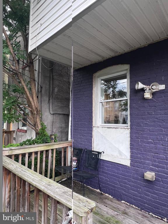 Building Photo - 430 Whitridge Ave