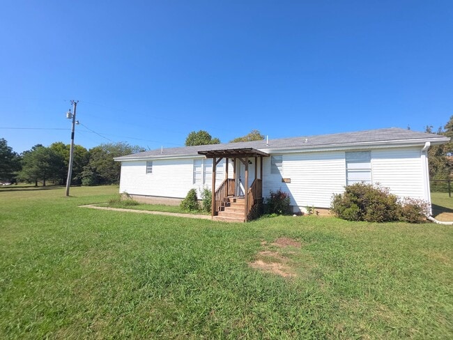 Primary Photo - Newly Remodeled 2 bedroom 1 bath home