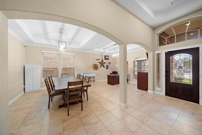 Building Photo - 4711 Salinas Ln