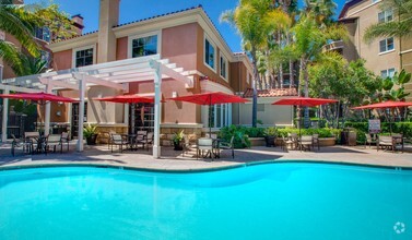 Take a dip in our swimming pool - Villas at Park La Brea