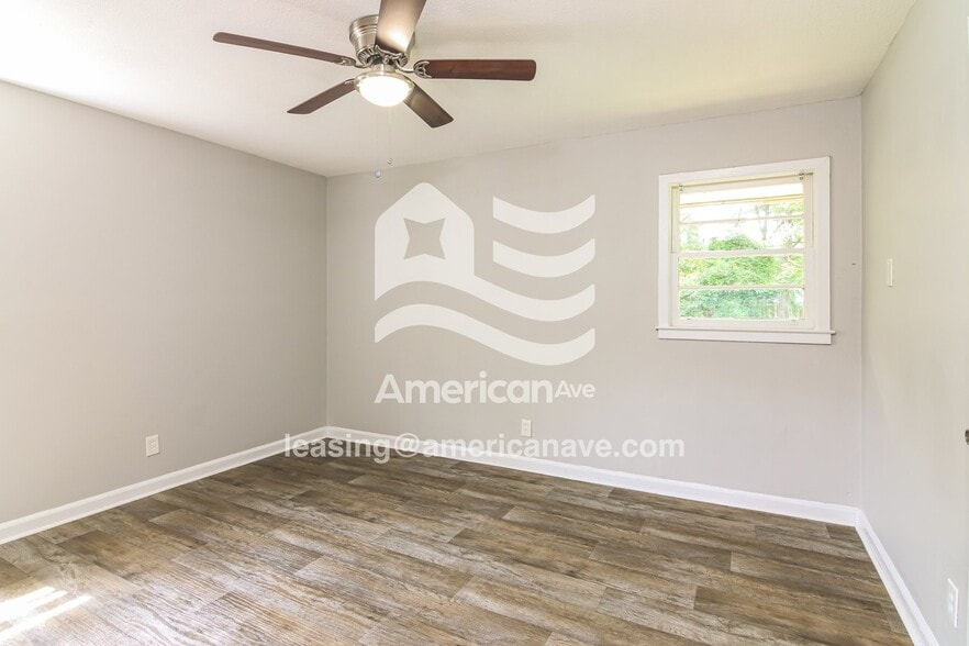 Building Photo - 1627 Celia Dr