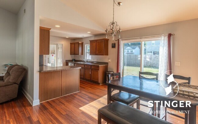 Building Photo - 46 Spearmint Cir