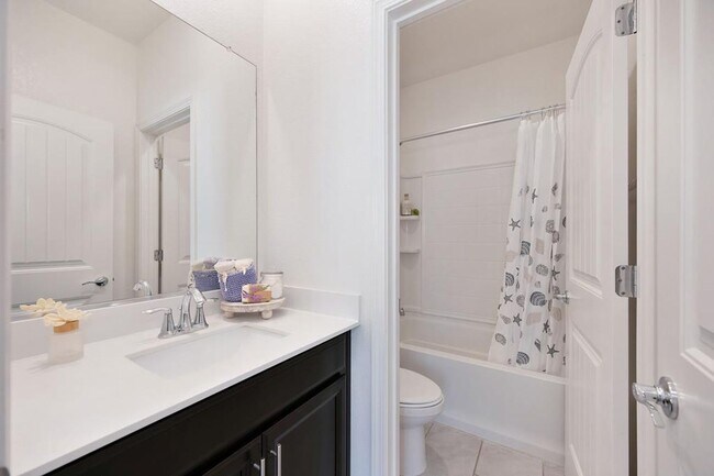 Building Photo - Now Leasing – 3 Bed + Loft, 2.5 Bath (2019...