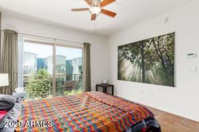 Building Photo - Apply Here www.realty480pm.appfolio.com/listings