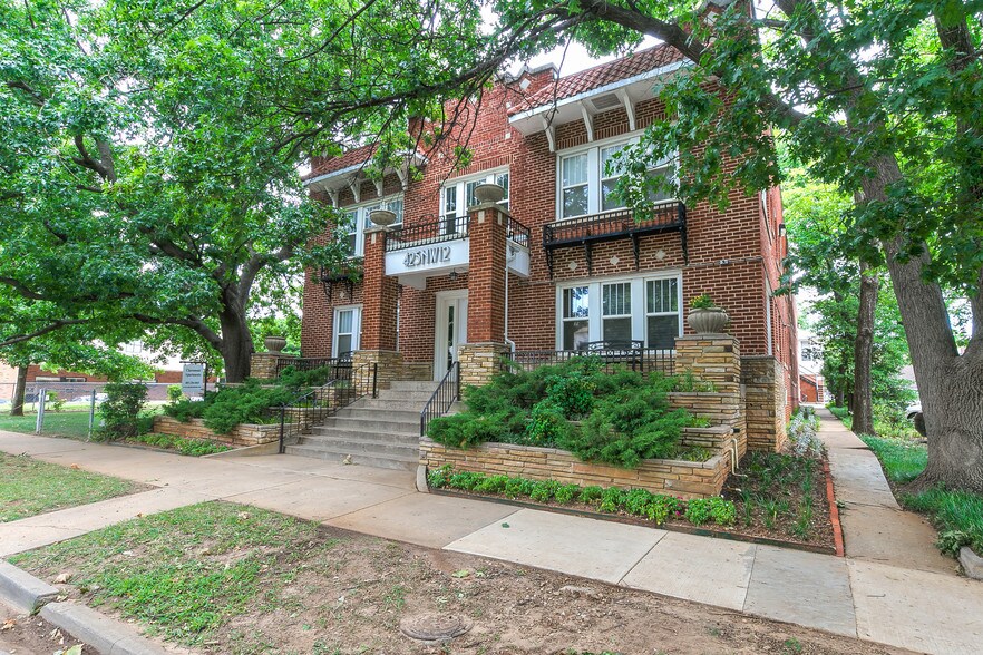 Claremont Apartments 425 NW 12th St Oklahoma City OK 73103