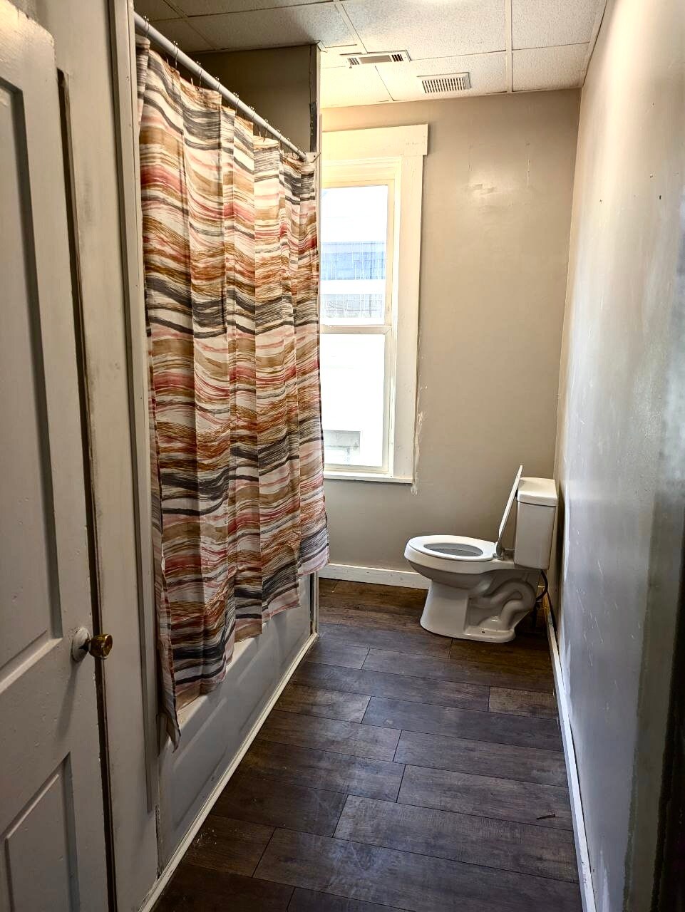 Building Photo - 231 E Market St