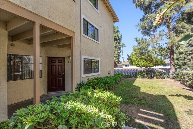 Building Photo - 3545 Paseo De Francisco