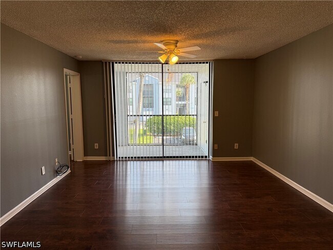 Building Photo - 13615 Eagle Ridge Dr