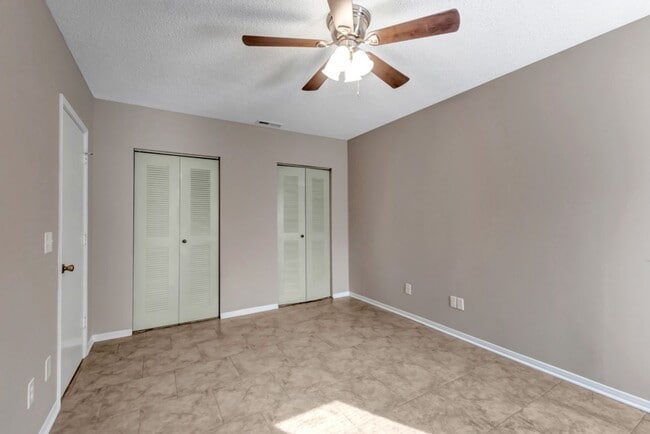 Building Photo - Newly Renovated Units in Killen, AL