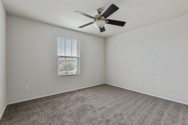 Building Photo - 1808 Abby Creek Dr