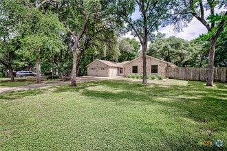 Building Photo - 313 Ranger Dr
