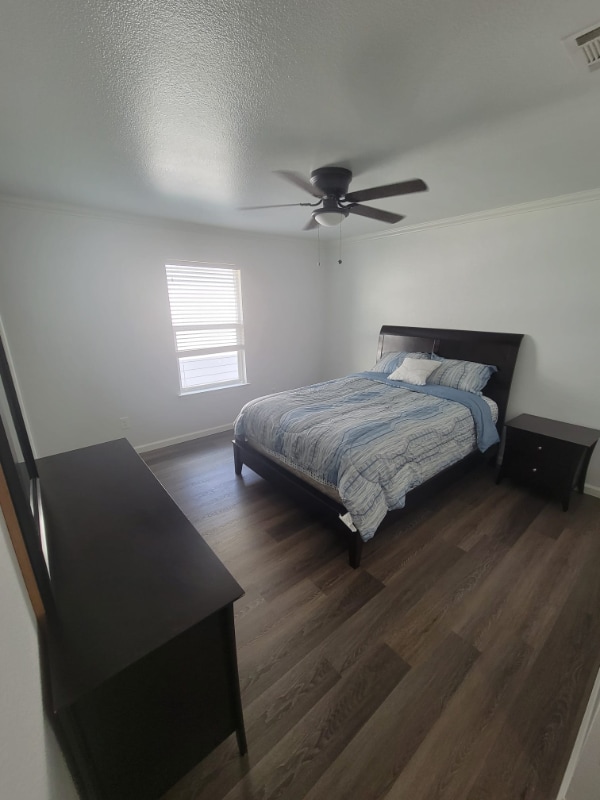 Building Photo - 2028 Valley Forge Trail