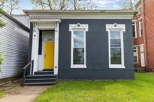 Building Photo - 1932 W Jefferson St