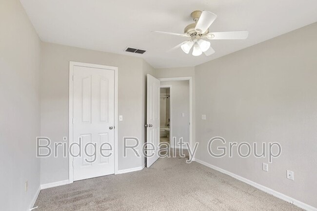 Building Photo - 735 Siena Palm Dr